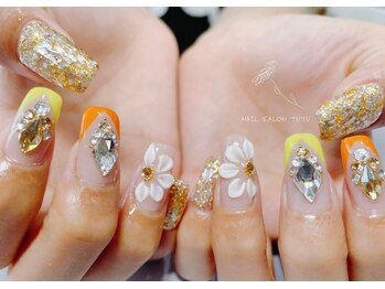 チュチュ(tutu)/ゴージャスネイル