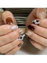 リー(Re:)/お持ち込みデザイン　お花ネイル