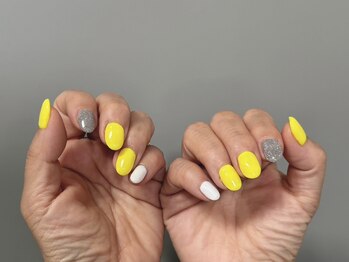 ファボ ネイル(FAV NAIL)/3色選べるワンカラー¥5,000
