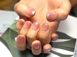 ラメグラデーションネイル