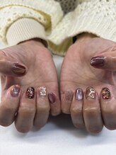 エイトドットネイル(8.nail)/