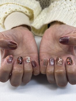 エイトドットネイル(8.nail)/