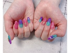 ゴージャスラメネイル