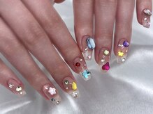 リグナル リット(Lignal.liit)/宝石ビジューネイル