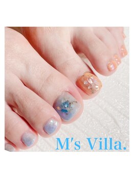 アシメデザイン