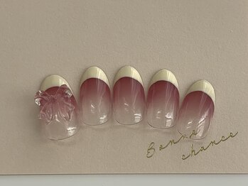 ココネイル(CoCo Nail)/グラデ×フレンチ