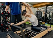 オラロアパーク 東中野(OLALOA PARK)/パーソナルピラティスの様子