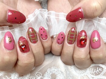 pink valentine nail