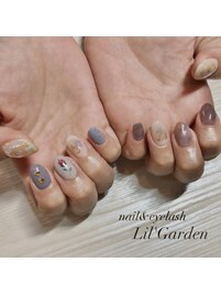 ちぐはぐネイル×フラワー