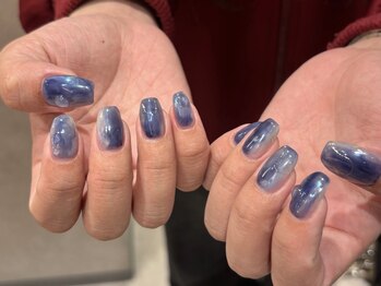 チャーム(charmu.)/ネイビーネイル