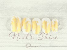 ネイルズシャインクイーンズ(nail's Shine Queen's)/上品トレンドアート
