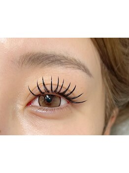 ボリュームのある目元にしたい