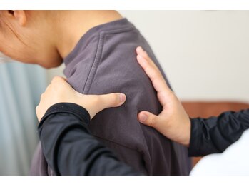 はやし整骨院 鍼灸院/猫背矯正