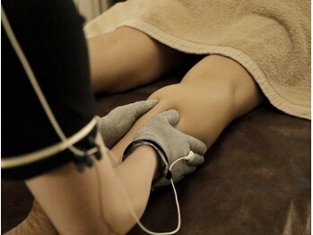 ハナ(HANA)/*脚の冷え・むくみに効果的*