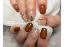 ネイルアンドアイラッシュスタジオ シュシュ(chouchou)/秋冬ネイル・チェック・ミラー