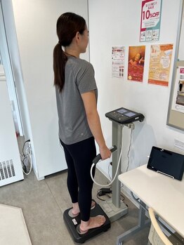 デアカルナ(DEA CARNA)の写真/【松山×24h女性専用ジム】知識豊富なトレーナーがあなただけのメニューを作成◆丁寧なレクチャー付き！