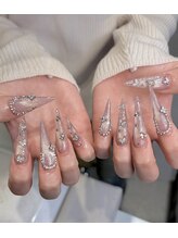 クレイジーネイルズアンドアイ(CRAZY NAIL'S&EYE)/【ロングスカルプ】春ワンホン