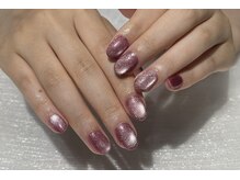 グローネイルズ(Glow Nails)