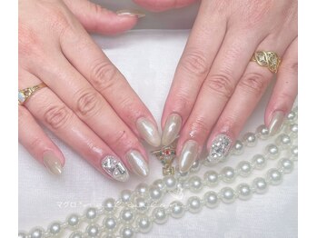 マグロ ネイルサロン/