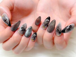 マグ×モヤモヤブラックフレンチ