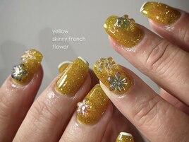 個性派ニュアンスネイル