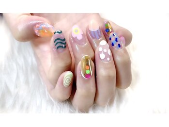リーヴェ(Riebe)/個性派ネイル