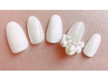 チェリッシュ アンド ジェニ(CHERISH＆JENNI)/ビジューネイル