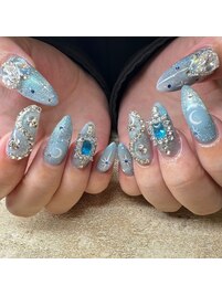 ビジューネイル