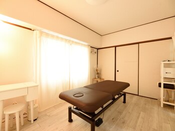 サロンサンテ 西新店の写真/ゆるめる整体/温活よもぎ蒸し・滝汗遠赤外線ヒートマット/日々のご褒美に気軽通えるメニューでリラックス♪