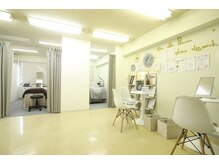 ルミエー(LUMIE)の雰囲気（半個室の空間で特別な時間をお過ごしください♪）