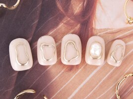 うねうねネイル　¥7880