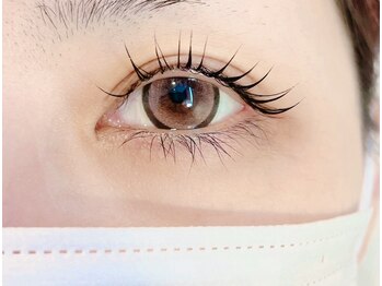 トラット エステアンドアイズ(tratto)/まつ毛パーマ