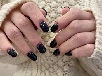 アイネイルズ 天神今泉店(I-nails)/【misato.n】ブラックワンカラー