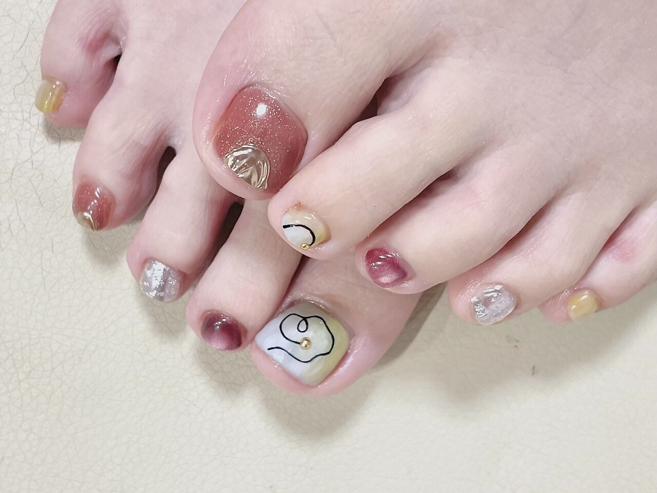 フットネイル】ふわふわニュアンス フットネイルチップ 【公式通販】