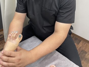 距骨サロン 岡山店)の写真/「20代の頃とは違う、体は"メンテナンス次第"で変化!肩・腰・背中の張り・年齢の不調は"放置厳禁"」