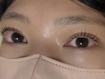 キュロン(quro.n)/ラッシュリフト