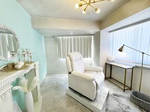 ロレインブロウ 府中店