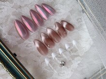 思わず見惚れる指先へ導く、シンプルネイル♪