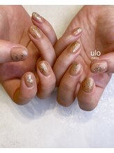 ウロネイルズ(ulo nails)/ナチュラルカラー雪の結晶ネイル