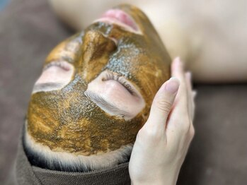 エクル(ecru)の写真/フェイシャルケアならPrivate salon ecruにお任せ！剥離なしのお肌に優しいハーブピーリングでハリツヤUP！