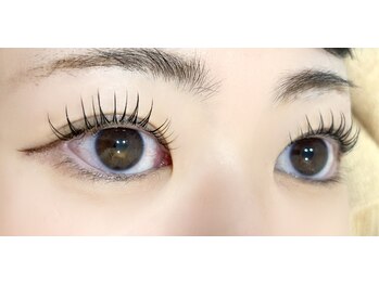 メイクプラスネイル ヴィヴィッド(MAKE+NAIL vivid)/マスカラパーマ♪