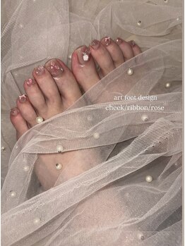 リノン(Linon)の写真/ニュアンスネイルから大人可愛い・個性派デザインまで豊富なアートをご用意しています♪初回他店オフ無料◎