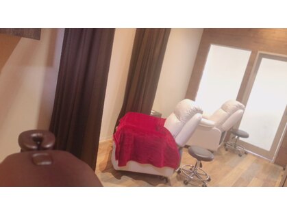 アース 佐世保早岐店(HAIR & MAKE EARTH)の写真