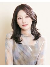 ネイルサロンアンドスクール ペルシャ(Persia) 新井 紗南