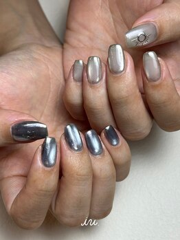 アイユー 千葉(iu.)/月と太陽order nail