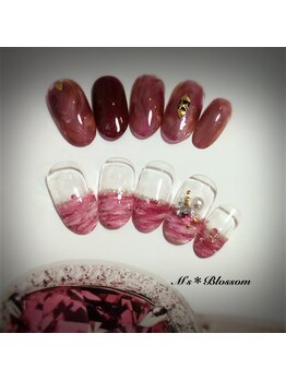 ネイルサロンアンドスクールエムズブロッサム(Nailsalon & school M's Blossom)/８月定額制ジェルコース￥5100