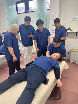整骨院 健晴/全体研修