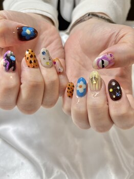 nail studio COCO【ココ】の写真/誰とも被らない個性的なデザインがしたい!推し活ネイルがしたい!など理想のデザインを実現いたします♪