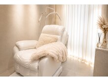 フリルビューティー(Frill beauty)の雰囲気（リラックスできる心地よい空間で、ネイルもまつげも美しく。）