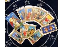 リコ(LIKO)/施術後の白猫タロットで楽しむ